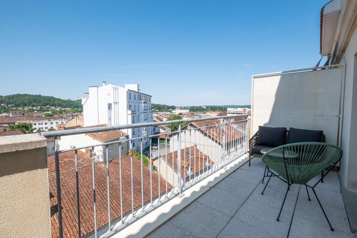 Oiqia Saint Martin ~ Duplex 3 Avec Balcon Périgueux